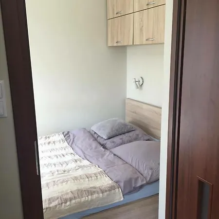 Apartament Z Osobną Sypialnią I łazienką Z Oknem * Gdynia